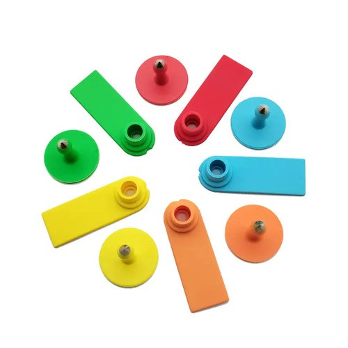 Etiqueta RFID de TPU dividida con diseño innovador para la monitorización de ganado, cerdos, caballos y animales de granja.