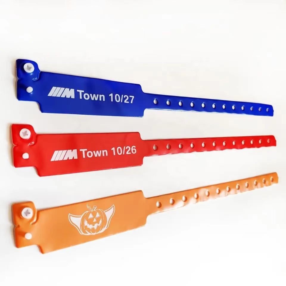 Pulsera de natación desechable de PVC, suave, impermeable y con cerradura, personalizada