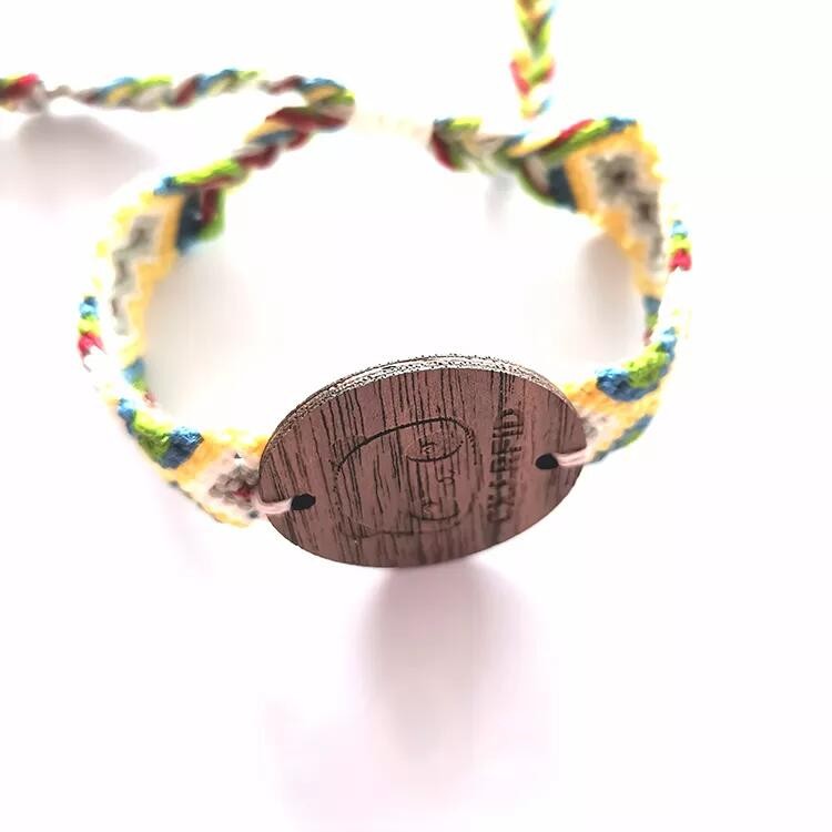 Pulsera de madera RFID de moda ajustable con logotipo personalizado, pulsera NFC tejida a mano grabada en madera