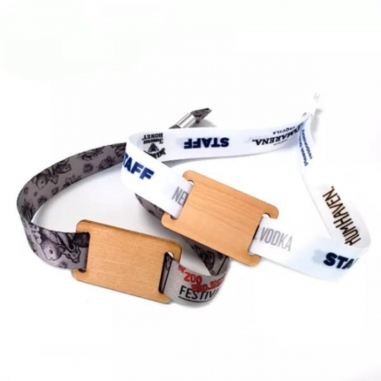 Pulseras RFID personalizadas de 13,56 MHz con etiqueta NFC de madera para eventos, festivales, clubes, conciertos, actividades festivas, exposiciones y pagos en efectivo.