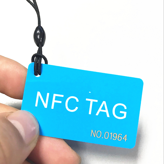 Etiqueta impresa en PVC NFC RFID para seguimiento de activos