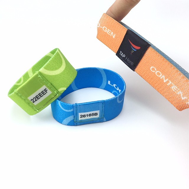 Fábrica de pulseras RFID Ofrecemos todos los estilos
