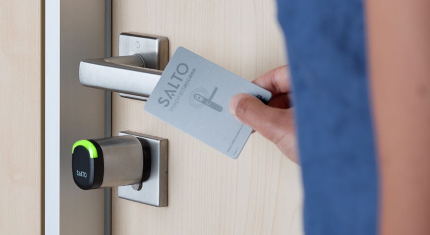 Diseño detallado del sistema de hotel inteligente basado en RFID
