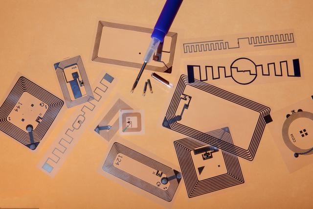 Los comandos sobre las etiquetas RFID EPC Clase 1 Gen2
