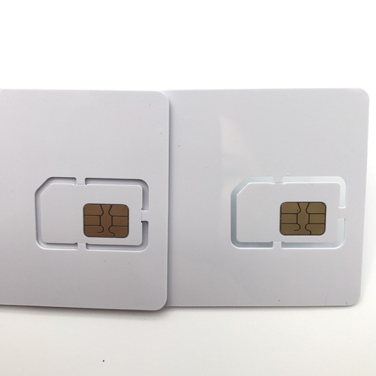 Tarjeta SIM de plástico en blanco, grabable y legible