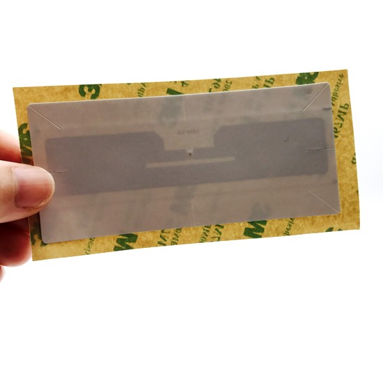 Etiqueta RFID adhesiva UHF 3M para parabrisas de vehículos