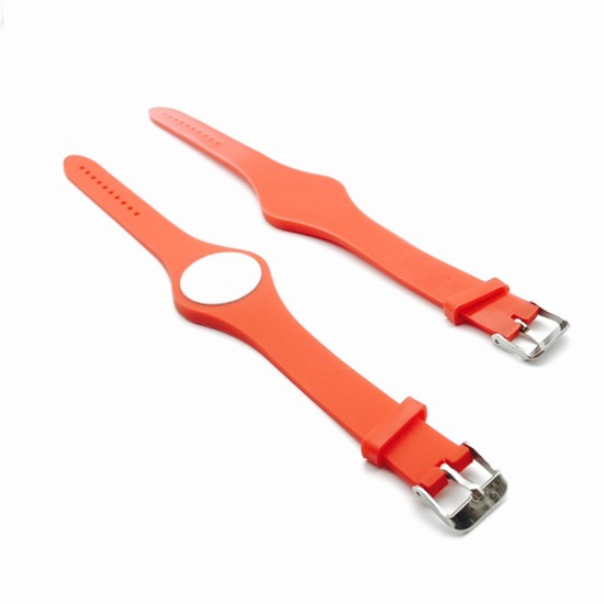 Pulsera RFID de PVC blando impermeable con chip de baja frecuencia de 125 kHz