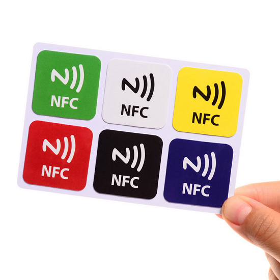 Etiqueta adhesiva NFC pasiva desechable de 13,56 MHz