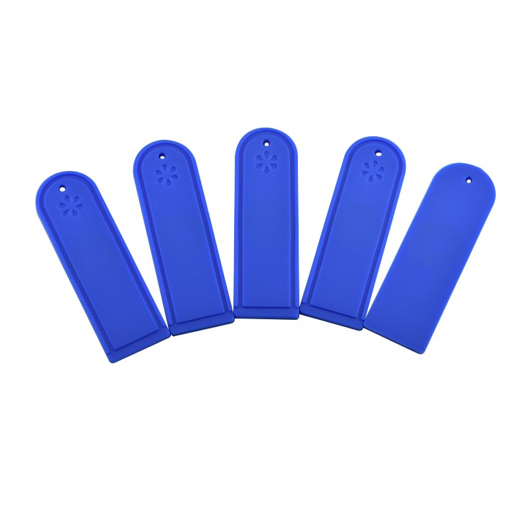 Etiqueta de lavandería RFID UHF EPC Gen2 de silicona duradera de 860-960 MHz para ropa