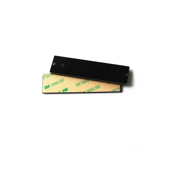 Etiqueta adhesiva 3M antimetal de largo alcance para PCB de 860-960 MHz