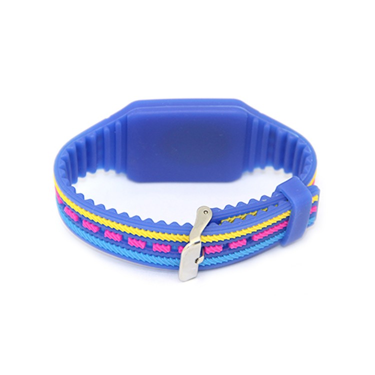 Pulsera inteligente RFID en relieve de silicona de colores