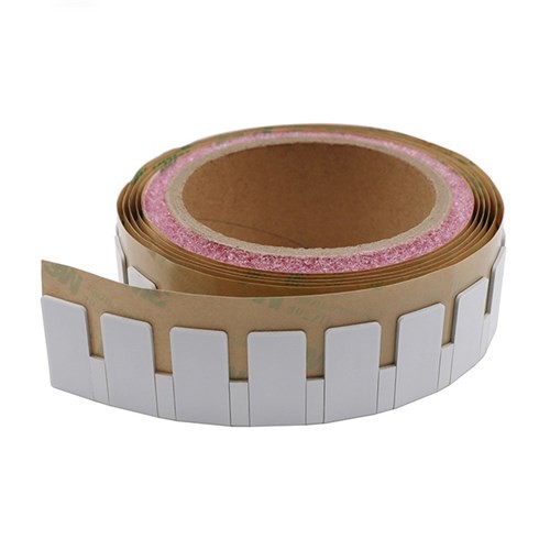 Etiqueta UHF flexible Impimj Monza R6P RFID sobre metal