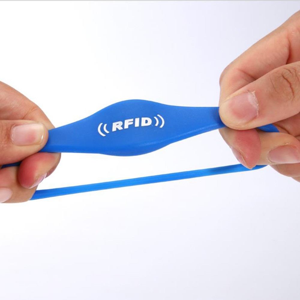 Pulseras de proximidad inteligentes personalizadas al por mayor con control de acceso de silicona suave RFID