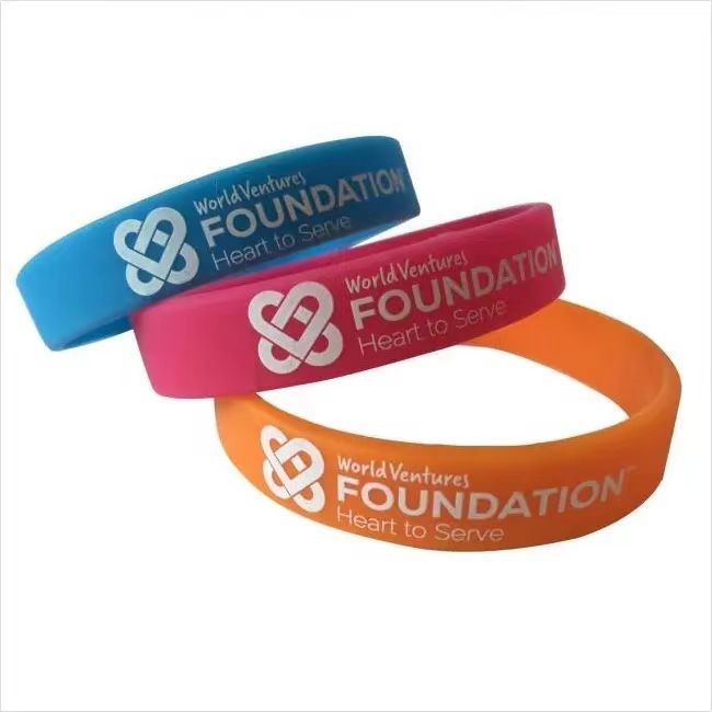 Pulseras de silicona impresas y grabadas. Pulseras de silicona personalizadas para regalos personalizados.