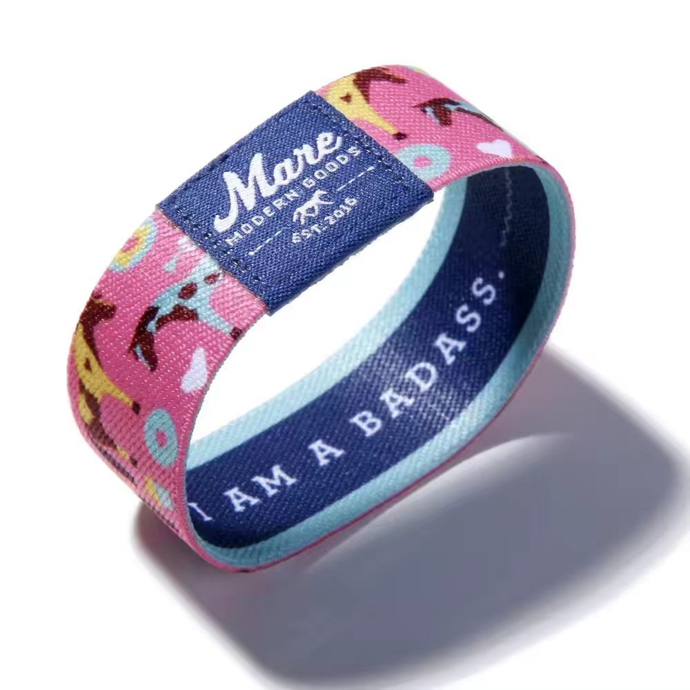 Pulsera tejida de poliéster con impresión a todo color y logotipo personalizado para festivales