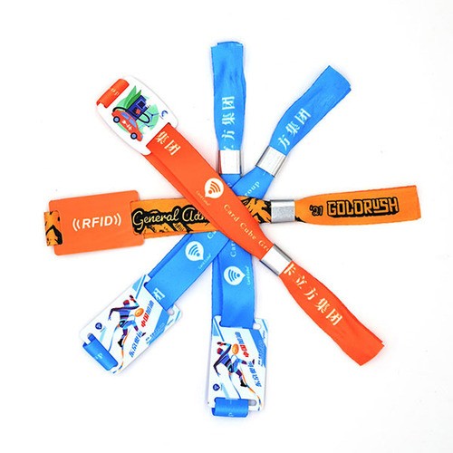 Pulsera tejida con tarjeta RFID de PVC para festivales de música