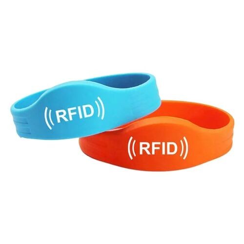 Pulsera RFID de silicona con logotipo personalizado para gestión de membresías NTAG213