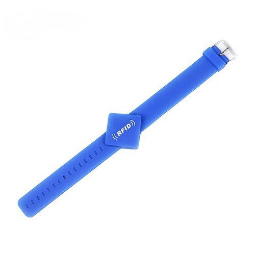 Pulsera de silicona RFID impermeable de 125 kHz para control de acceso a parques acuáticos, gimnasios y hoteles.