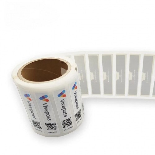 Etiqueta RFID UHF de largo alcance para parabrisas para control de acceso de vehículos