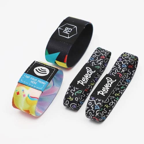 Pulsera elástica RFID con impresión de logotipo personalizado para actividades de festivales en parques de atracciones