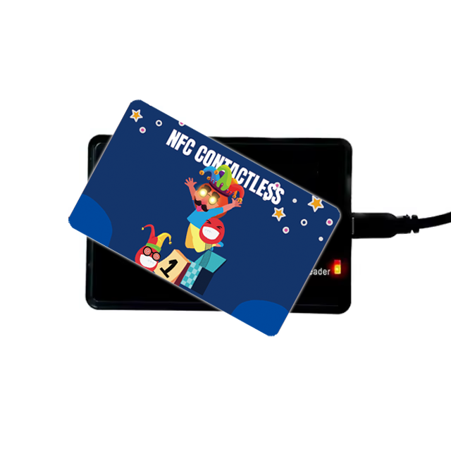 Tarjeta de luz LED NFC personalizada para control de acceso a parques de atracciones