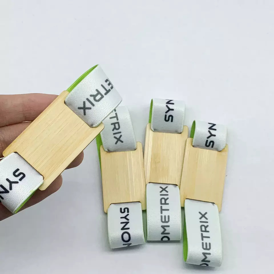 Pulseras RFID personalizadas de 13,56 MHz con etiqueta NFC de madera para eventos, festivales, clubes, conciertos, actividades festivas, exposiciones y pagos en efectivo.