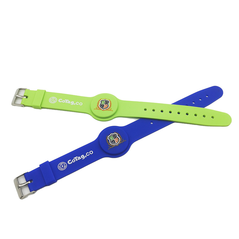 Pulseras ajustables e impermeables para eventos personalizables